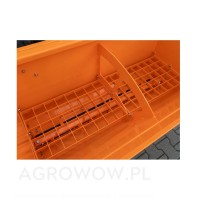 Piaskarka samozaładowcza Sand Padawan 1,4 m 4.jpg